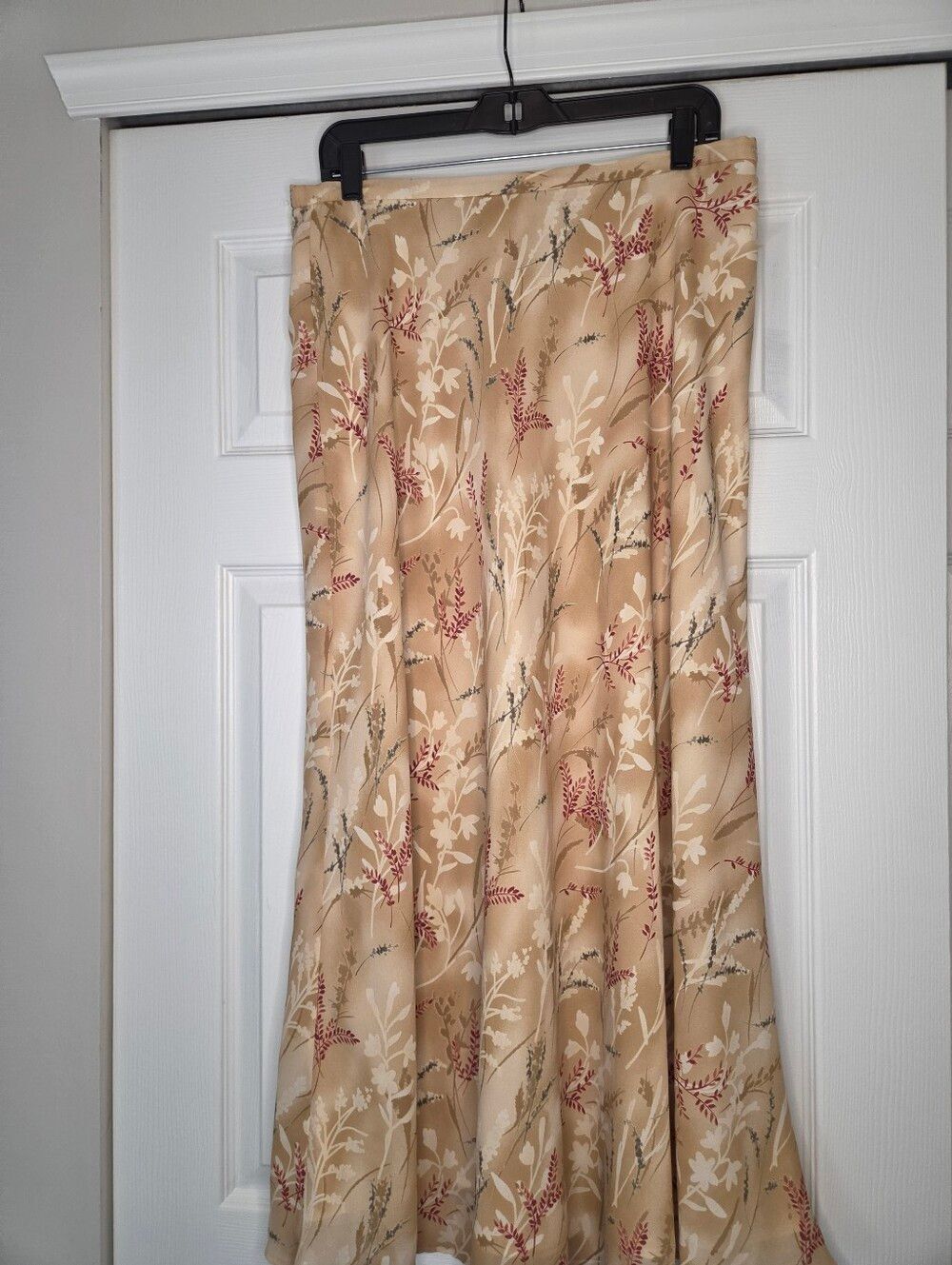 Freeport Studio Beige Fall Floral A-Line Women's Skirt - Midi Size L Large - Picture 3 of 6